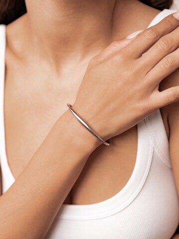 Hey Happiness Armband 'Curve Bangle'‌ in Silber