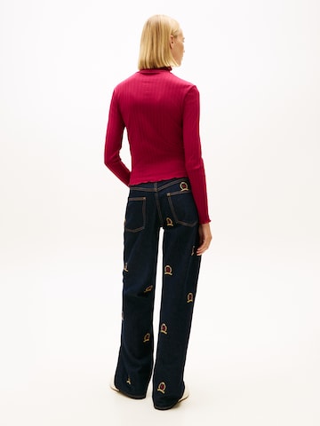 T-shirt Tommy Jeans en violet