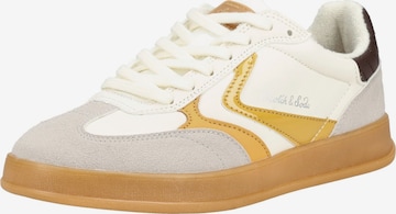 Baskets basses SCOTCH & SODA en beige : devant