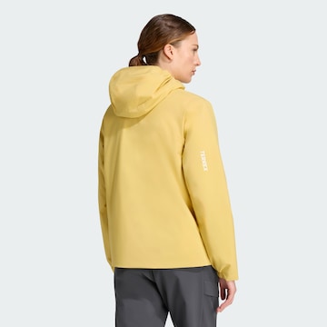 ADIDAS TERREX - Chaqueta de montaña 'Essentials' en amarillo