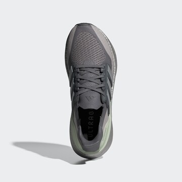 ADIDAS PERFORMANCE Loopschoen 'Ultraboost 5' in Grijs