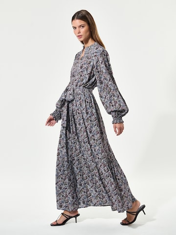 Robe ' RayanasDEA EV ' Dea Kudibal en mélange de couleurs
