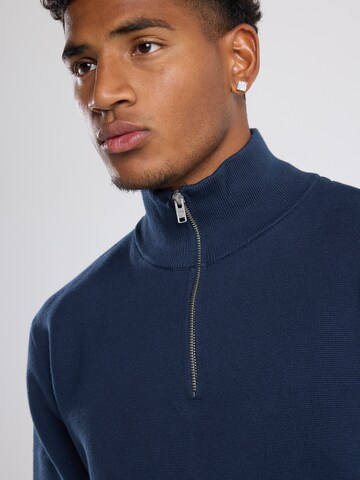 America Today Sweater in Blue