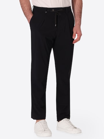 Effilé Pantalon chino 'Rio T.Active' Distretto12 en noir : devant