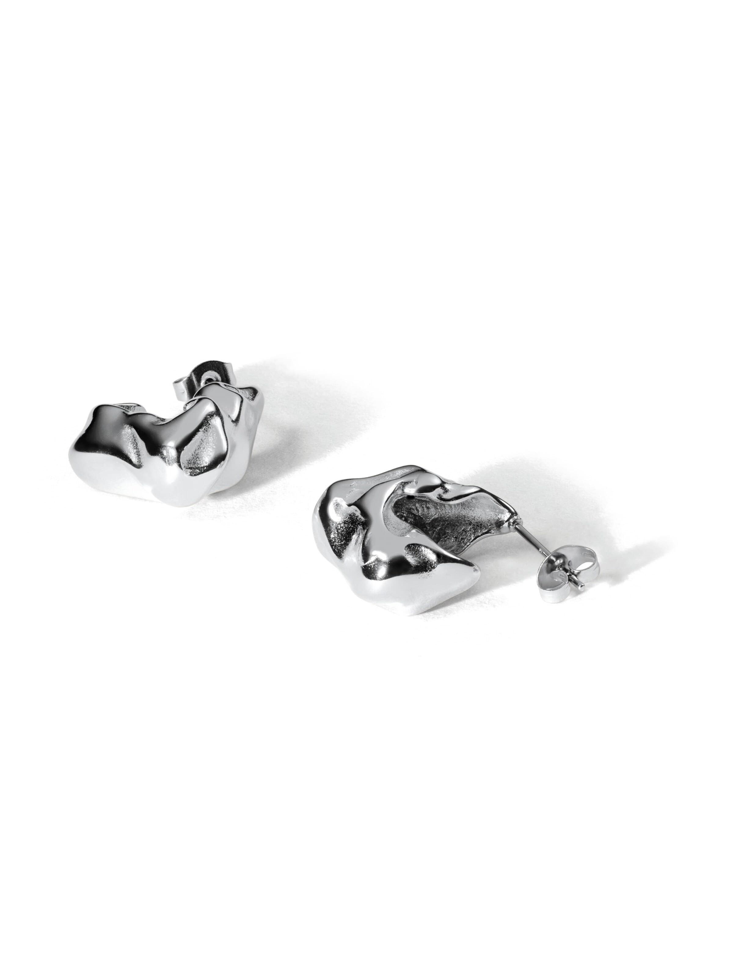 hiBALI Earrings 'Strong Wavy's' in Silver: front