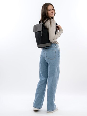 Emily & Noah Rucksack 'Le Havre RUE 09' in Schwarz