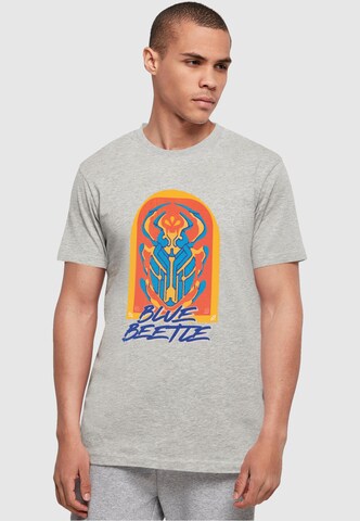 ABSOLUTE CULT Shirt 'Blue Beetle' in Grijs: voorkant