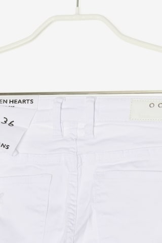 Queen Hearts Paris Skinny-Jeans 25-26 in Weiß