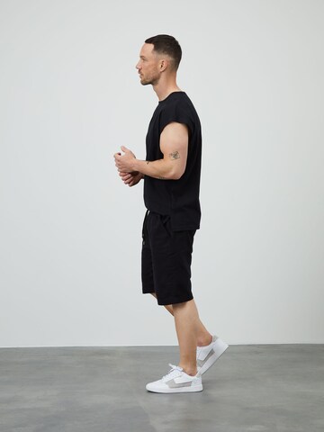 DAN FOX APPAREL Loosefit Shorts 'Max' in Schwarz