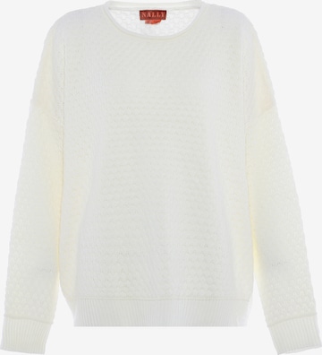 NALLY Sweater in White: front