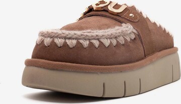 MOU Clogs in Beige: Vorderseite