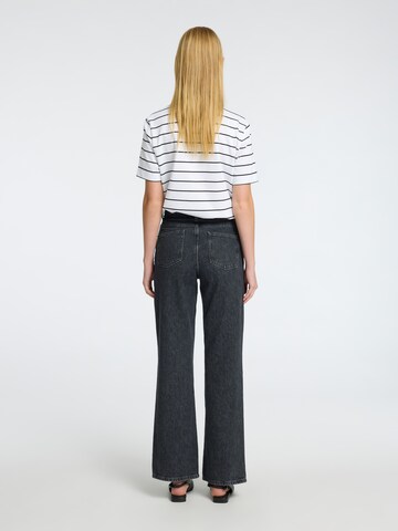 Maglietta 'ESSENTIAL' di SELECTED FEMME in bianco