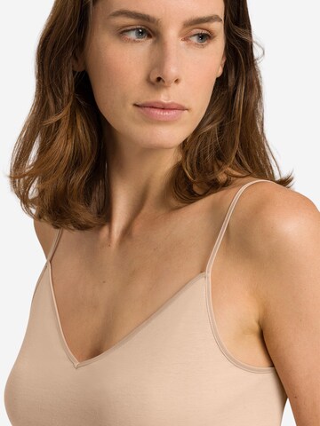 Hanro Undershirt 'Cotton Seamless' in Beige