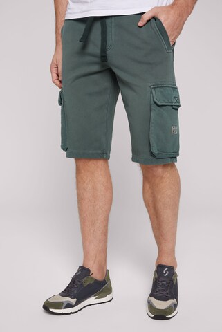 CAMP DAVID Regular Cargo trousers 'Tree House' in Green: front