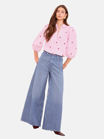Lipsy Blouse in Pink: front