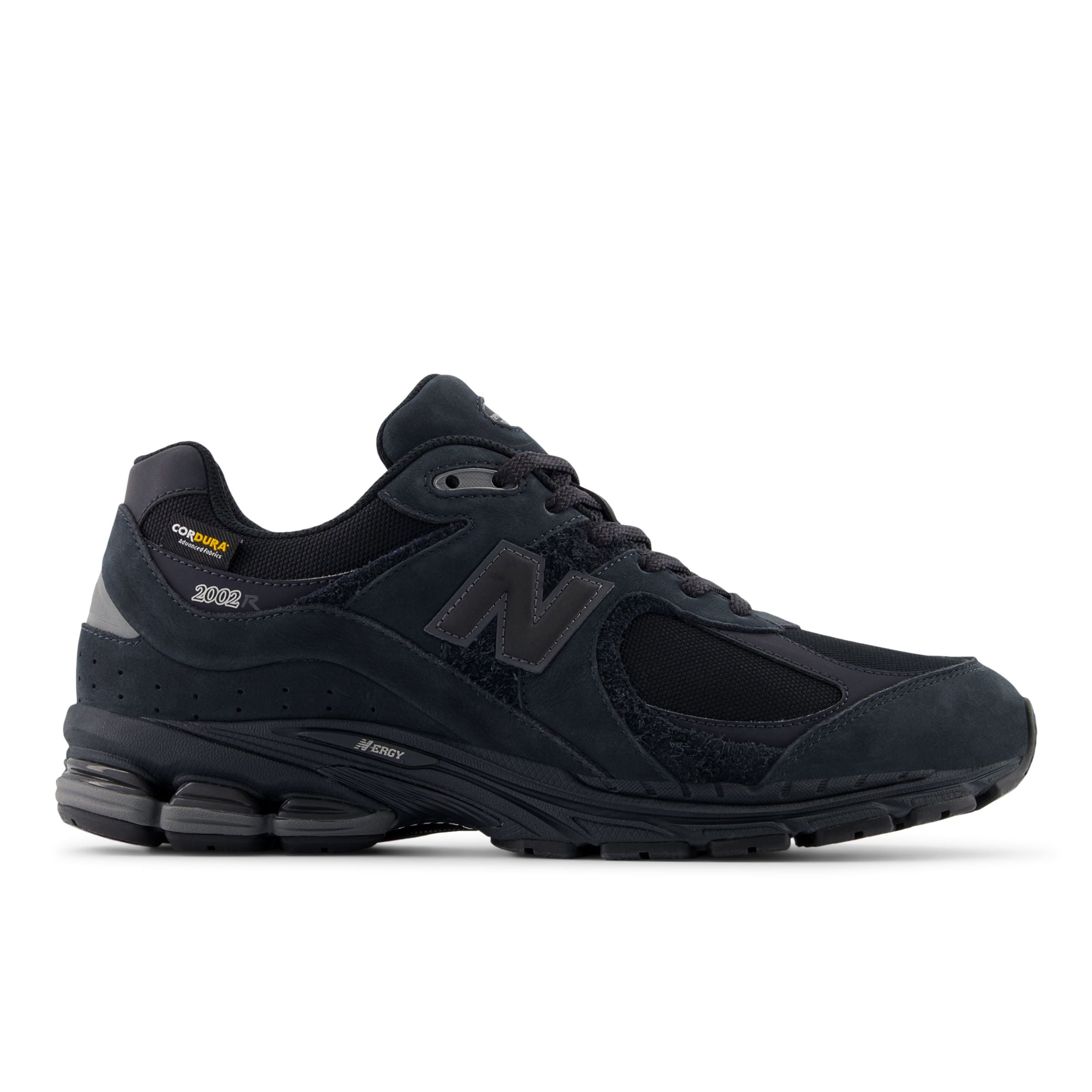 Baskets basses new balance en noir
