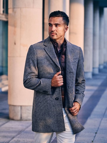 Suitable Winterjas in Bruin: voorkant
