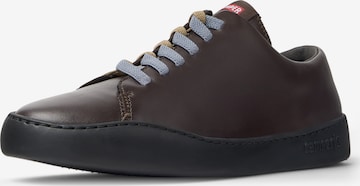 Baskets basses 'Peu Touring Twins' CAMPER en marron : devant