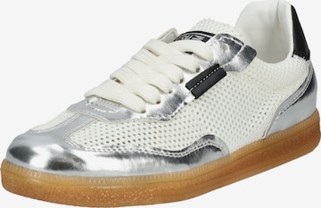 Baskets basses 'Estella' STEVE MADDEN en blanc : devant