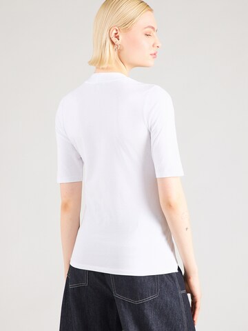 Tricou de la MORE & MORE pe alb