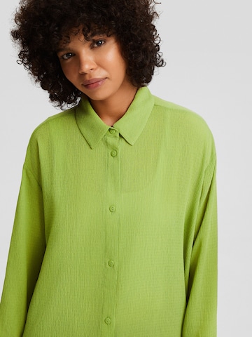 Bershka Blouse in Green