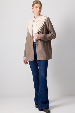 Veste mi-saison Touche Prive en marron