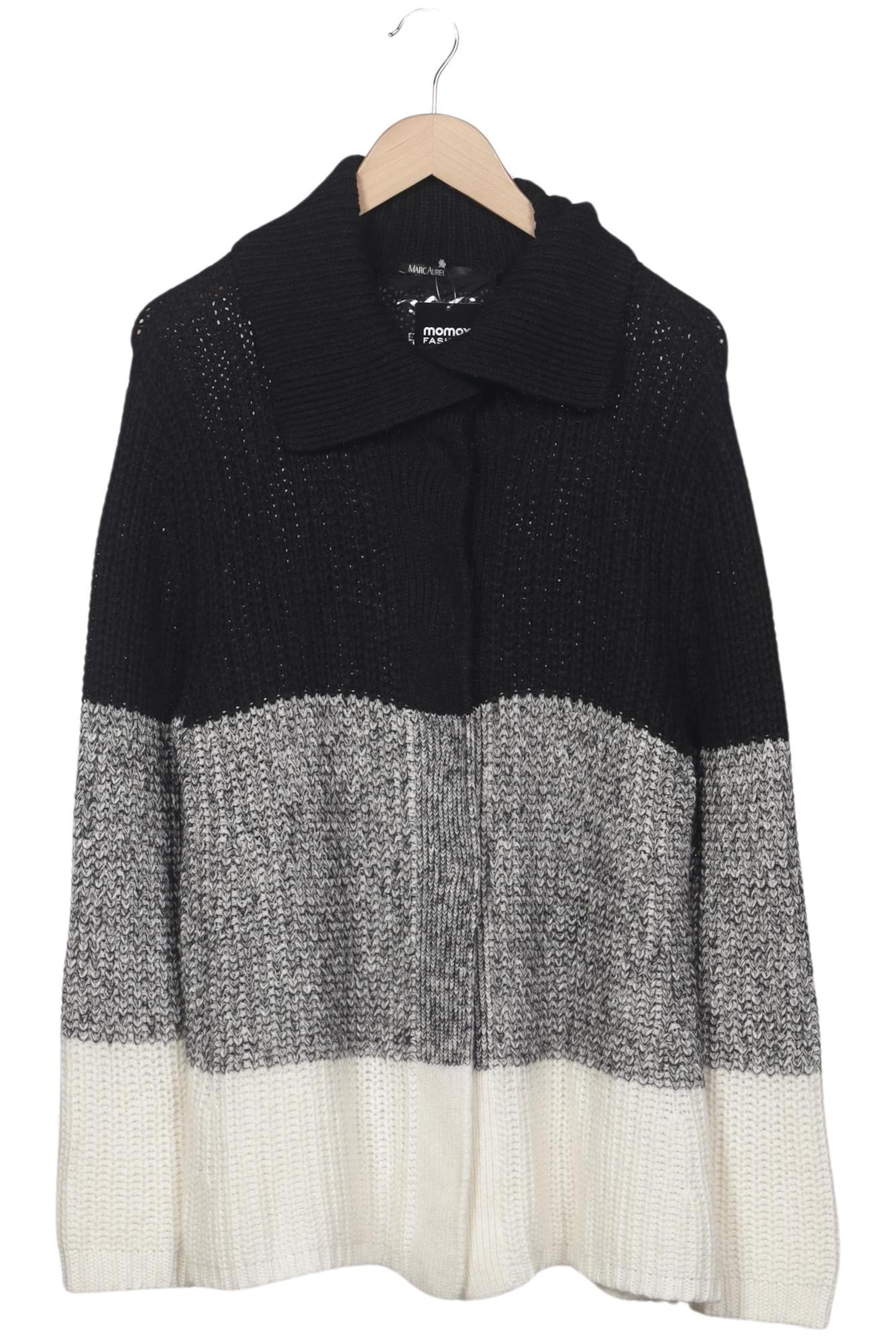 MARC AUREL Strickjacke XXL in Mischfarben: Vorderseite