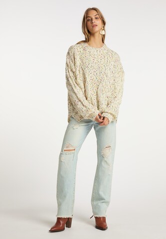 Pull-over oversize IZIA en blanc