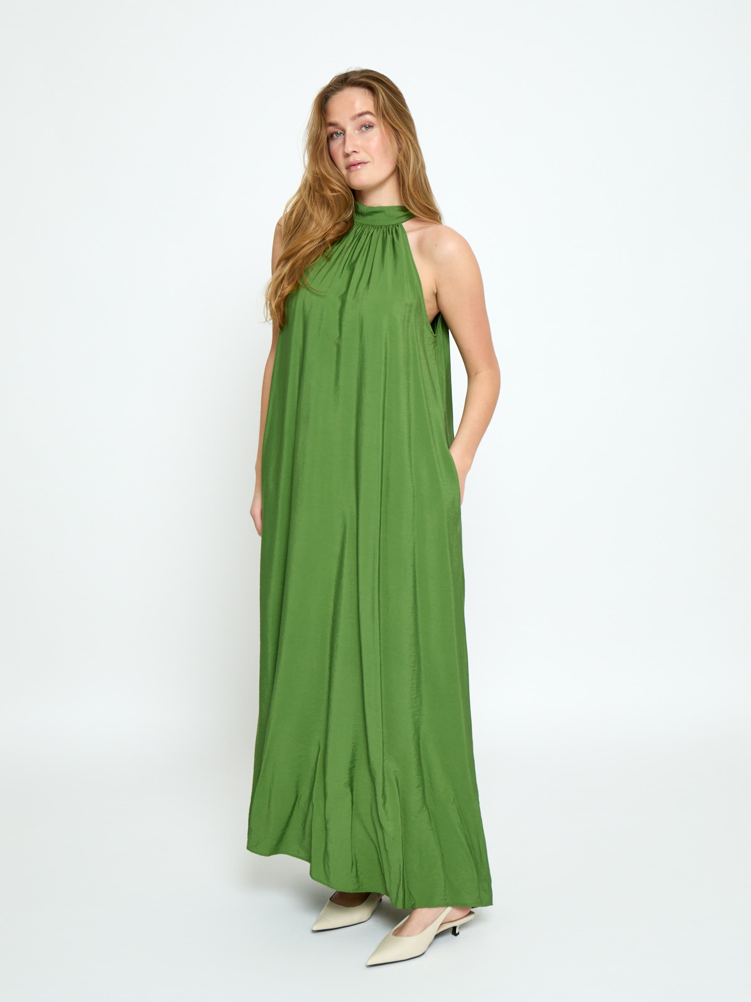 Peppercorn - Vestido 'Opeya' en verde: frente