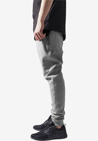 Urban Classics Normální Kalhoty – šedá