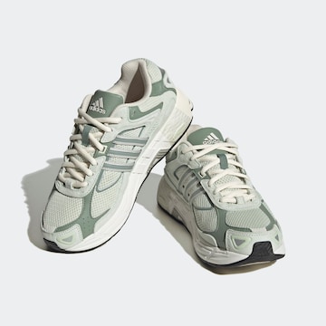 ADIDAS ORIGINALS Låg sneaker 'Response' i grön