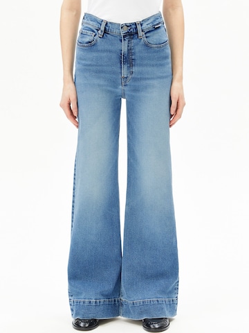 Skinny Jean 'MURLIAA' ARMEDANGELS en bleu : devant