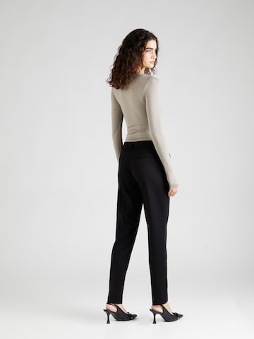 Regular Pantaloni eleganți 'SCOOP' de la Y.A.S pe negru