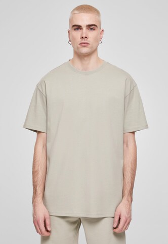 T-Shirt Urban Classics en vert : devant