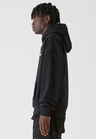 Lost Youth Sweatshirt 'Conceptual' in Schwarz