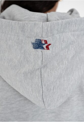Prohibited - Sweatshirt 'Sporting Goods' em cinzento