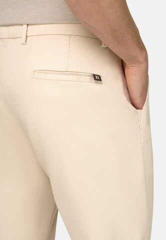 Boggi Milano Slim fit Chino trousers in Beige