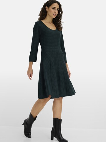 Robes en maille bonprix en vert : devant