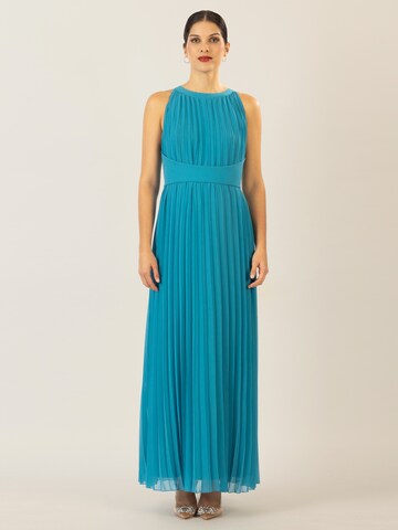 APART Evening Dress in Green: front