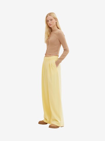 Wide Leg Pantalon à pince TOM TAILOR DENIM en jaune