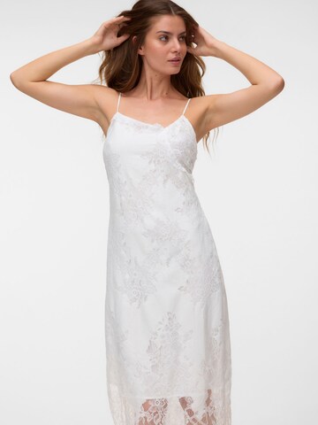 VERO MODA - Vestido 'SUSAN ' en blanco