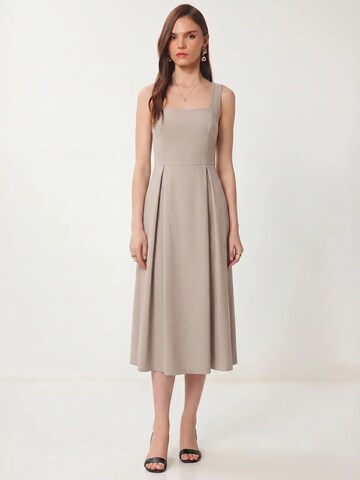 Happiness İstanbul - Vestido 'Midi' em cinzento