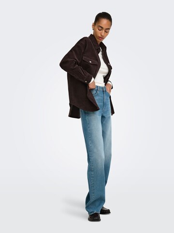 ONLY - Blusa 'ONLTiggy' en marrón