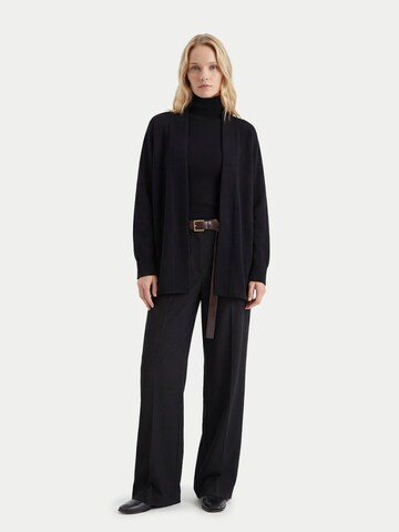 GOBI Cashmere Cardigan i sort: forside