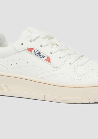s.Oliver Sneakers in Wit