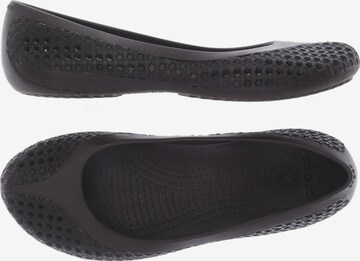 Crocs Flats & Loafers in 36,5 in Brown: front