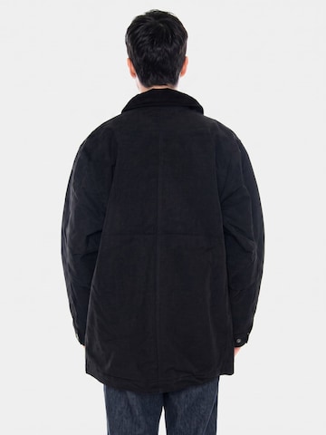 Carhartt WIP Between-season jacket 'ADAIR COAT BLACK / BLACK' in Black