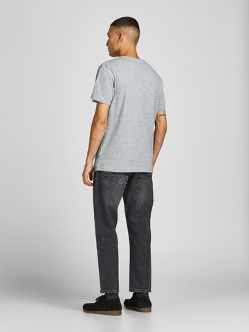 JACK & JONES Póló 'Shark' - szürke