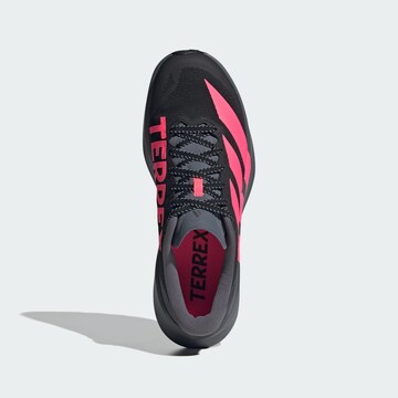 Chaussure de course 'Agravic Sl' ADIDAS TERREX en noir