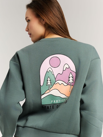 PROTEST Sweatshirt 'PRTScole' in Green